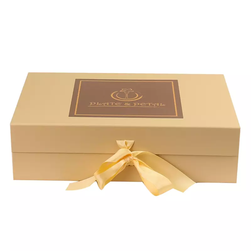 Kraft gift paper box with ribbon