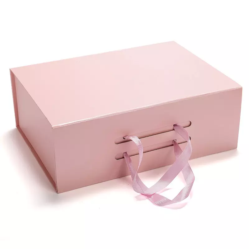 Packaging box for shoes with handle